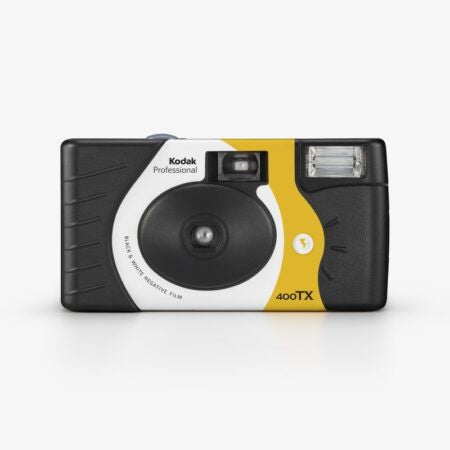 Kodak Tri-X Disposable Camera with Flash (135, 27exp, 400ISO) *B&W Film*